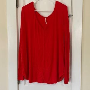 Free People Distressed Longsleeve V neck Small